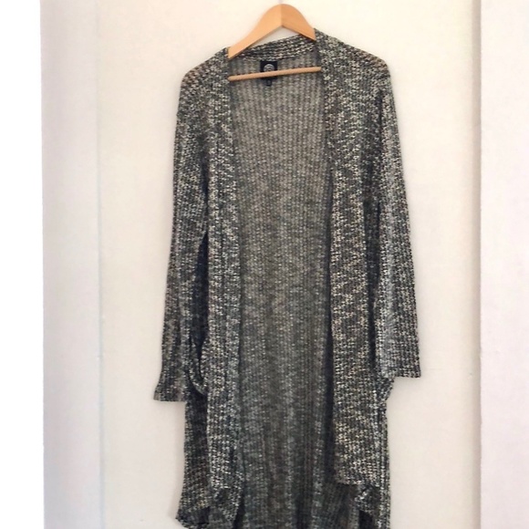 bobeau Sweaters - Bobeau Extra Long Grey Cardigan Size XL